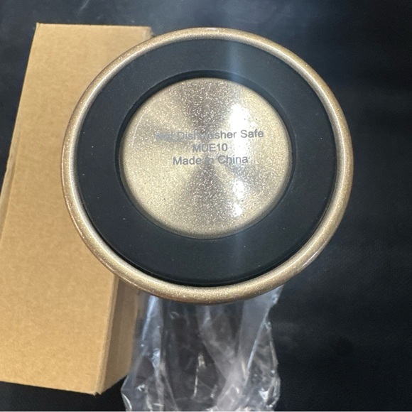 Tupperware Insulated Stainless Thermos TeaStrainer Travel Tumbler Flask 14z Gold - Picture 3 of 6